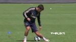 Eden Hazard 'nhảy múa' với bóng trong buổi tập đâu tiên của Chelsea