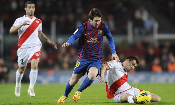 Messi (giữa) sẽ lại làm khổ Vallecano
