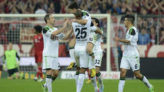 Wolfsburg nhen nhóm hy vọng với bàn thắng của Diego