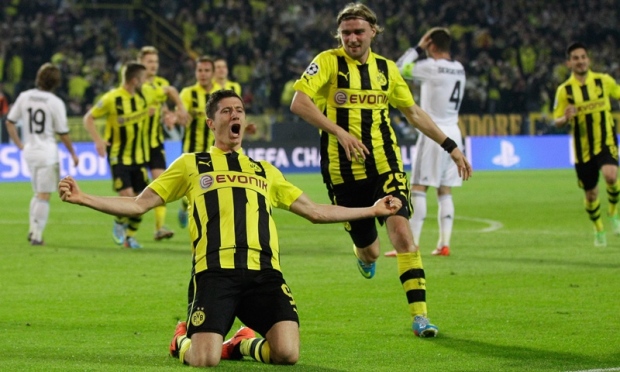 Dortmund đang trình diễn một sức mạnh đáng sợ