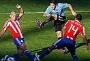 Luis Suarez chơi tuyệt hay trong trận chung kết Copa America 2011 