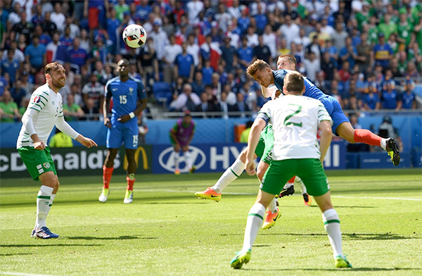 Pháp 2 - 1 CH Ireland (Euro 2016, vòng )