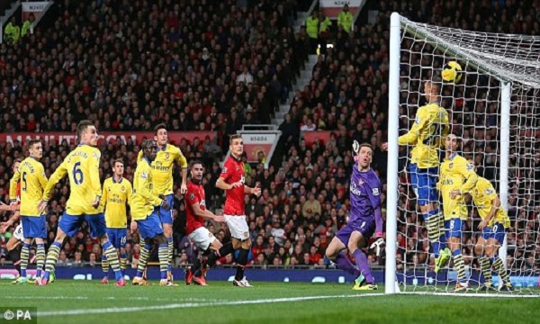 Manchester United 1 - 0 Arsenal (Ngoại Hạng Anh 2013-2014, vòng 11)